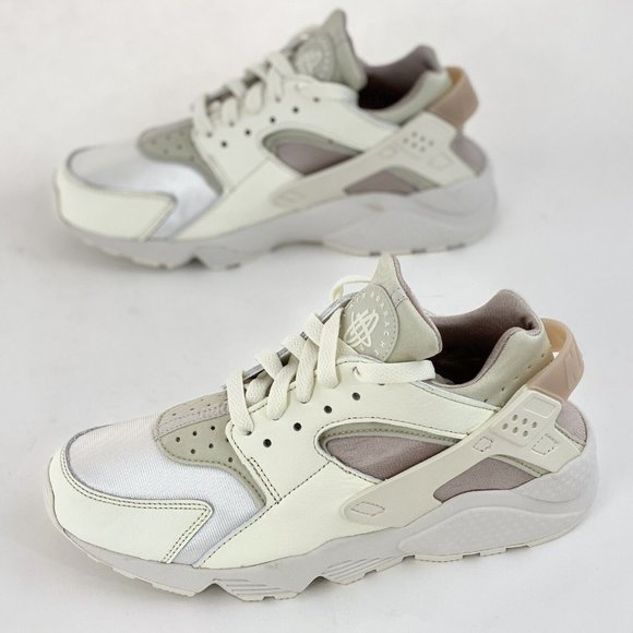 Nike Air Huarache Sail Light Bone Women's Sneakers Shoes White Cream - Picture 2 of 12
